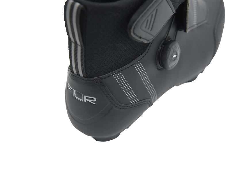 FLR Defender II Pro Dial MTB téli kerékpáros cipő [fekete, 43]