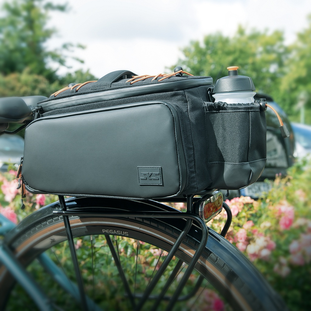 SKS-Germany Infinity Urban Trunkbag XL bővíthető kompakt táska csomagtartó tetejére [fekete]